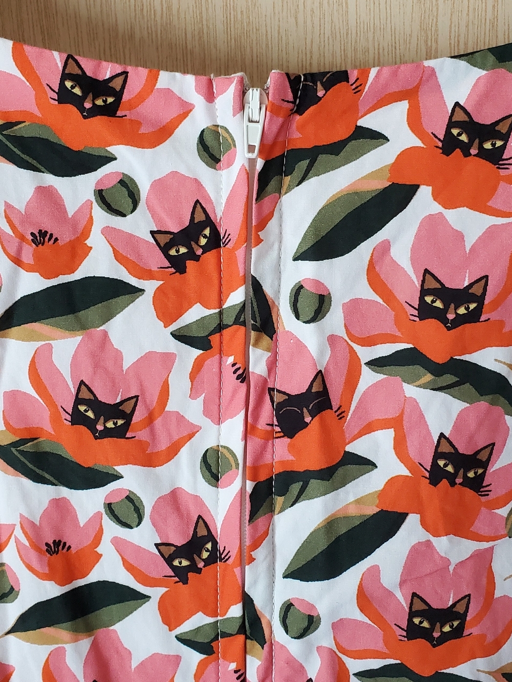 ModCloth Instant Energy Faux-Wrap Dress in Hide & Purr Cat Print, Size XL GUC - Picture 7 of 9